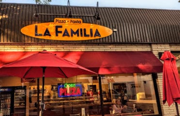 La Familia Pizza & Pasta Of Pound Ridge